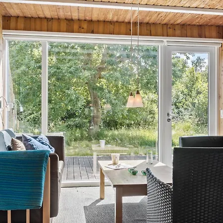 4 Bedroom Awesome Home In Grenaa Grenå